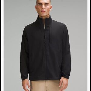 Lululemon Sojourn Windbreaker Jacket (Large)